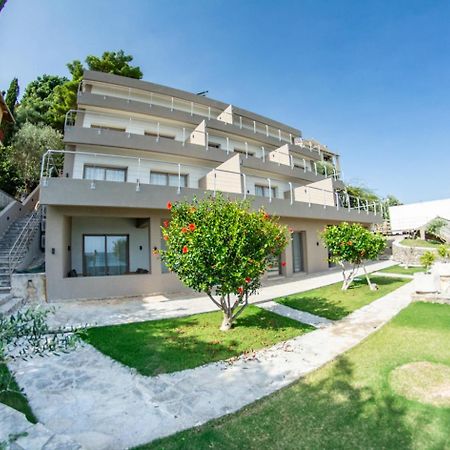 Kaiser Luxury Suites Achilleion Exterior photo