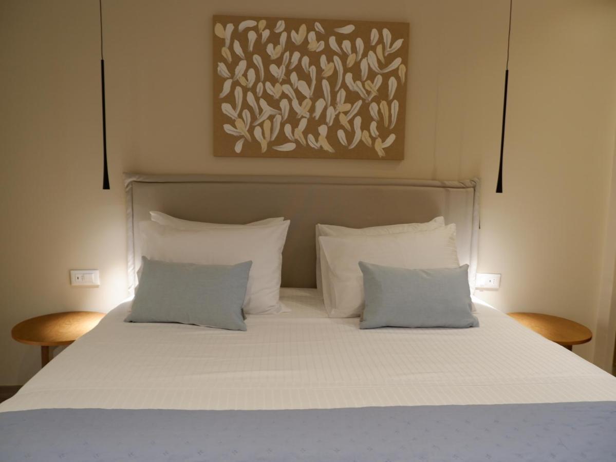 Kaiser Luxury Suites Achilleion Exterior photo