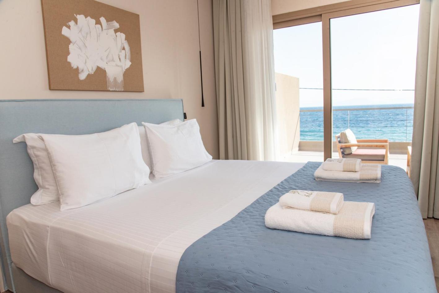 Kaiser Luxury Suites Achilleion Exterior photo