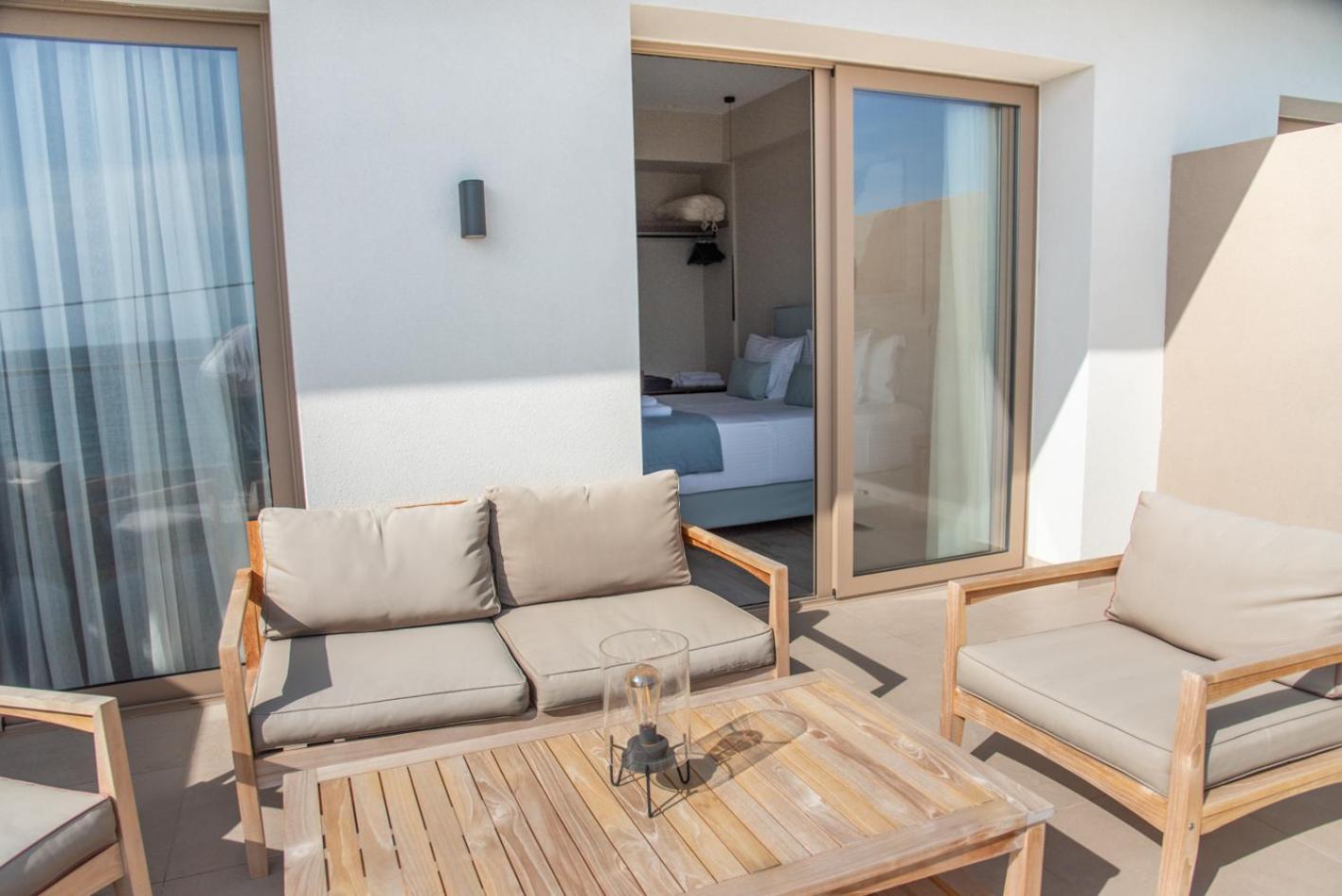 Kaiser Luxury Suites Achilleion Exterior photo