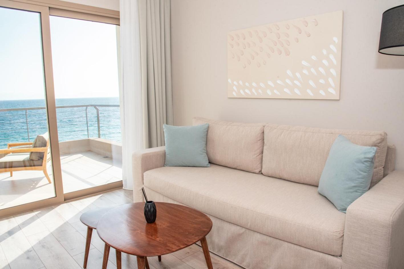 Kaiser Luxury Suites Achilleion Exterior photo
