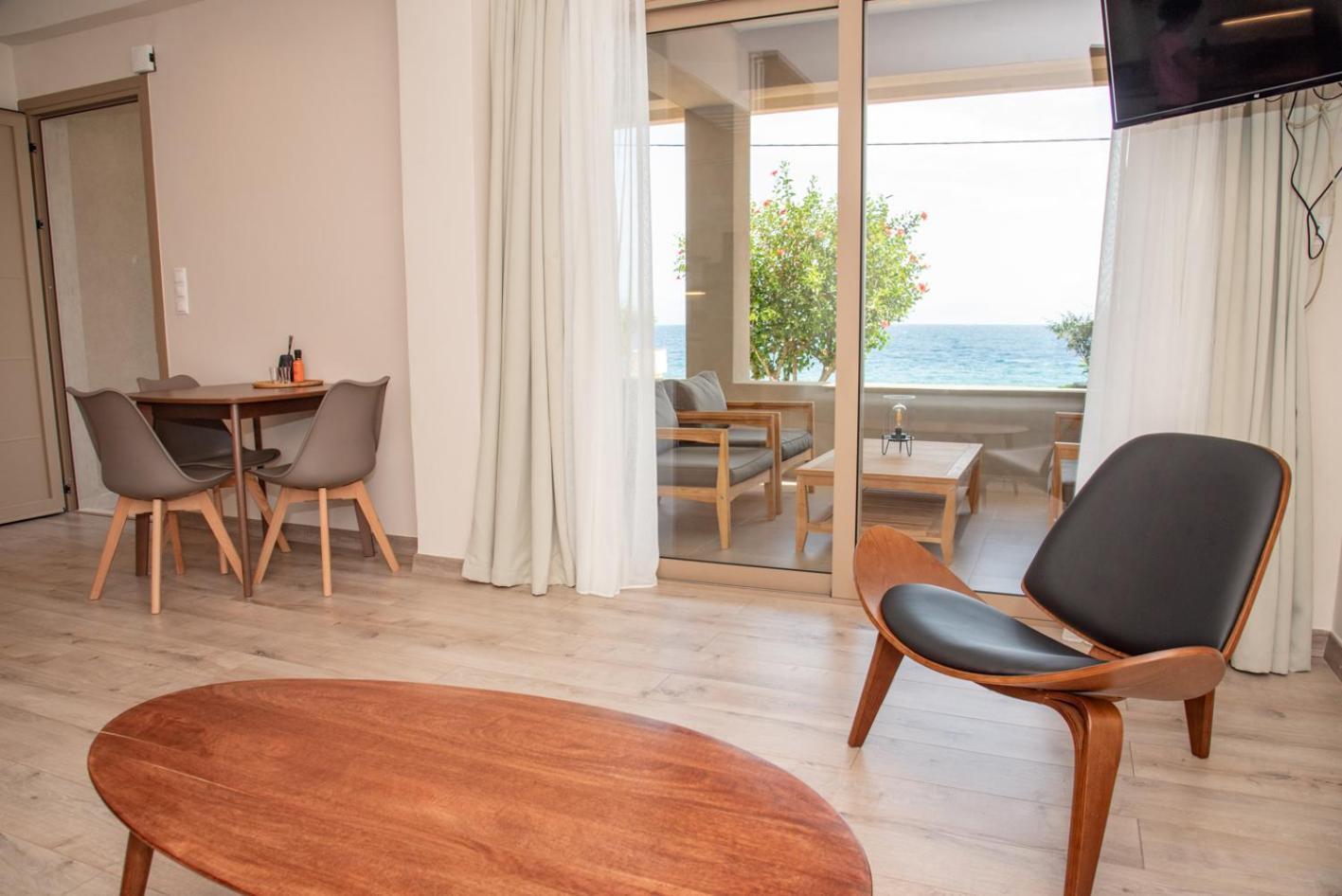 Kaiser Luxury Suites Achilleion Exterior photo